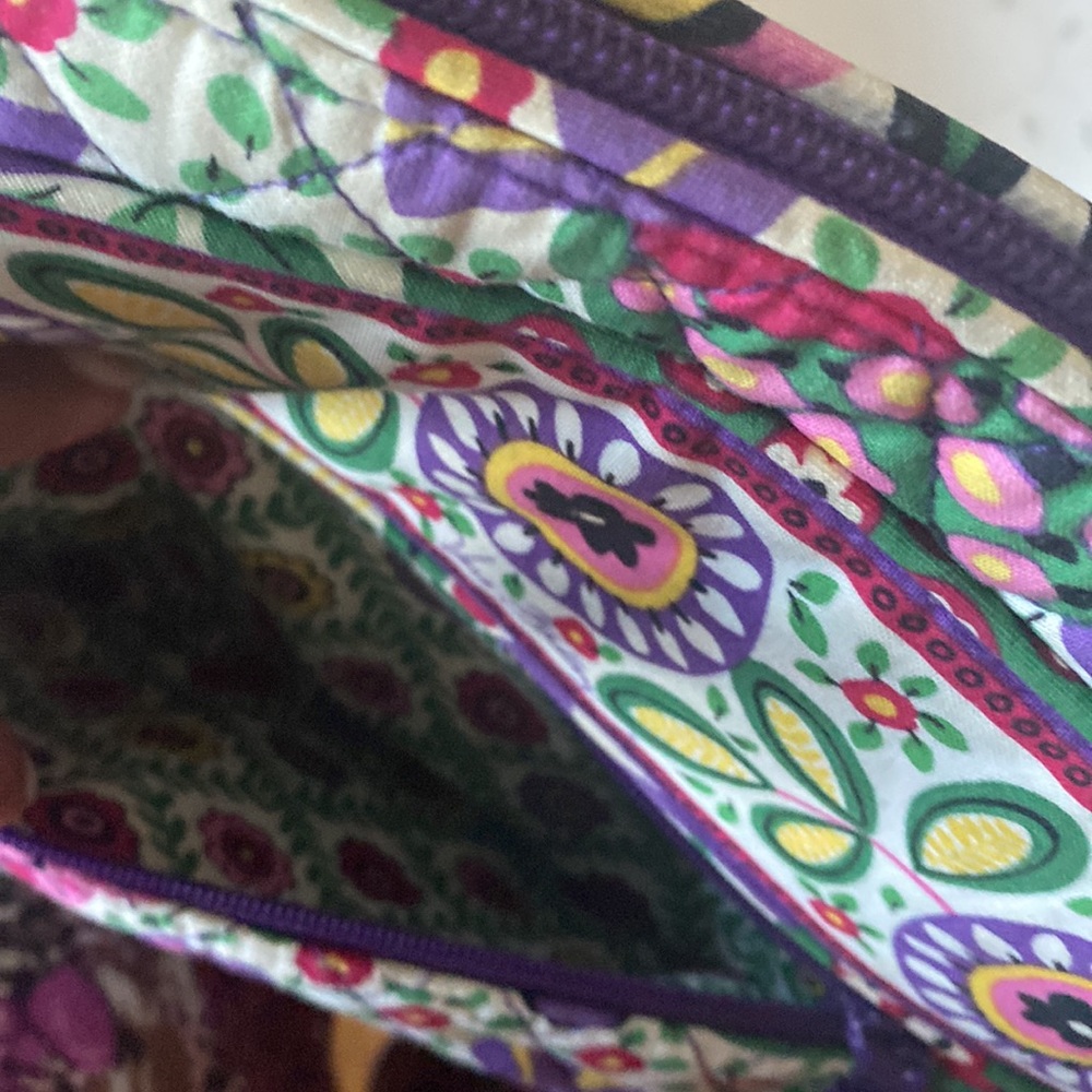 🌻SALE🌻Hand bag in Viva la Vera design - Picture 3 of 13